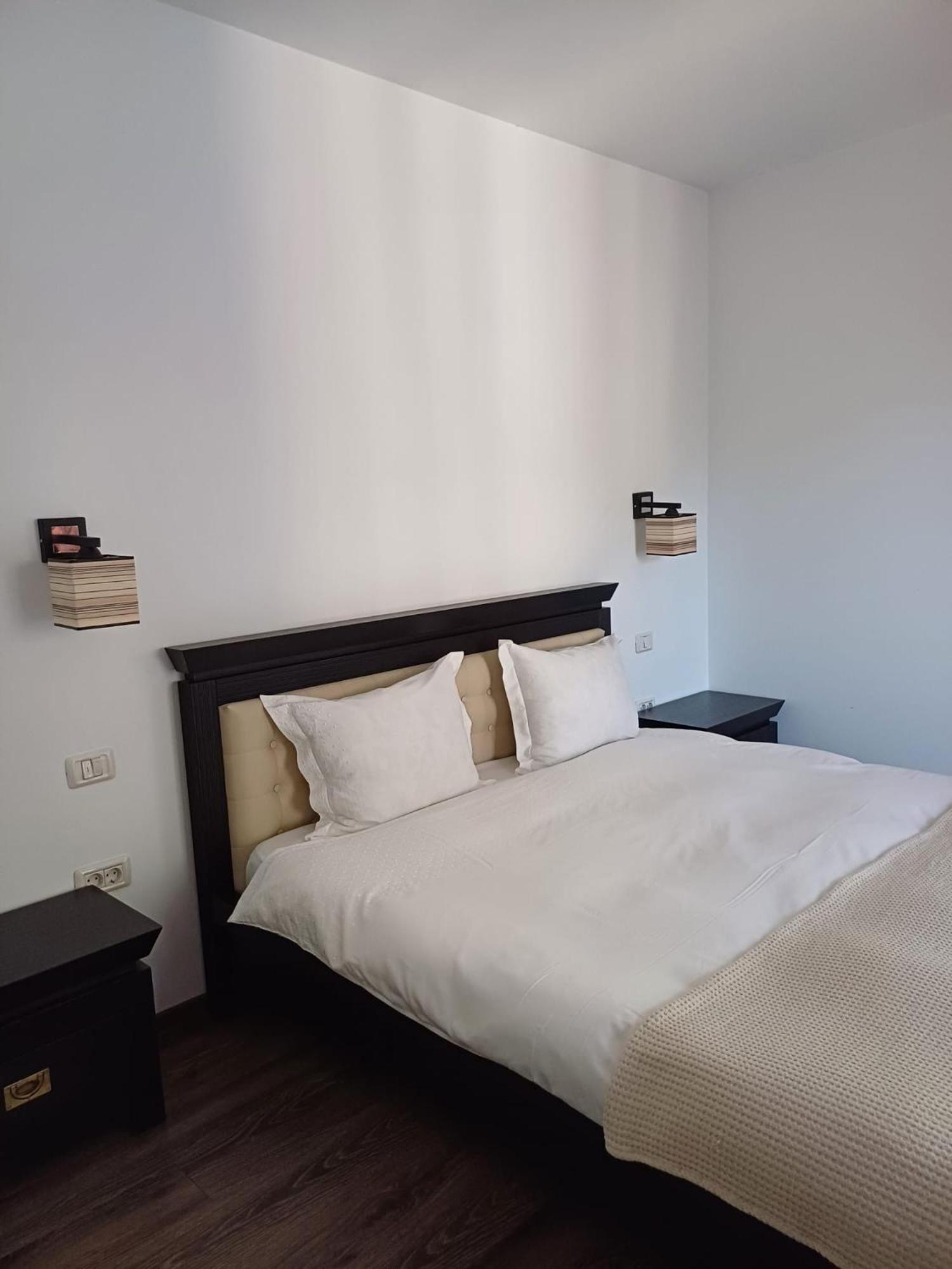 Dragomirna Sunset Hotel Mitocu Dragomirnei ภายนอก รูปภาพ
