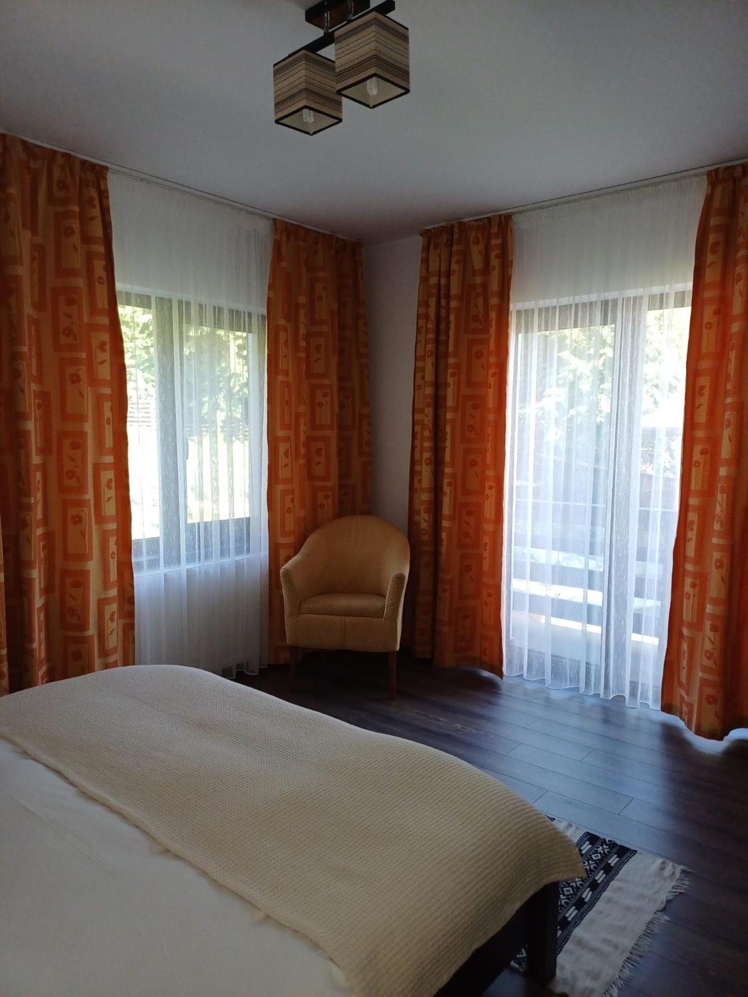 Dragomirna Sunset Hotel Mitocu Dragomirnei ภายนอก รูปภาพ