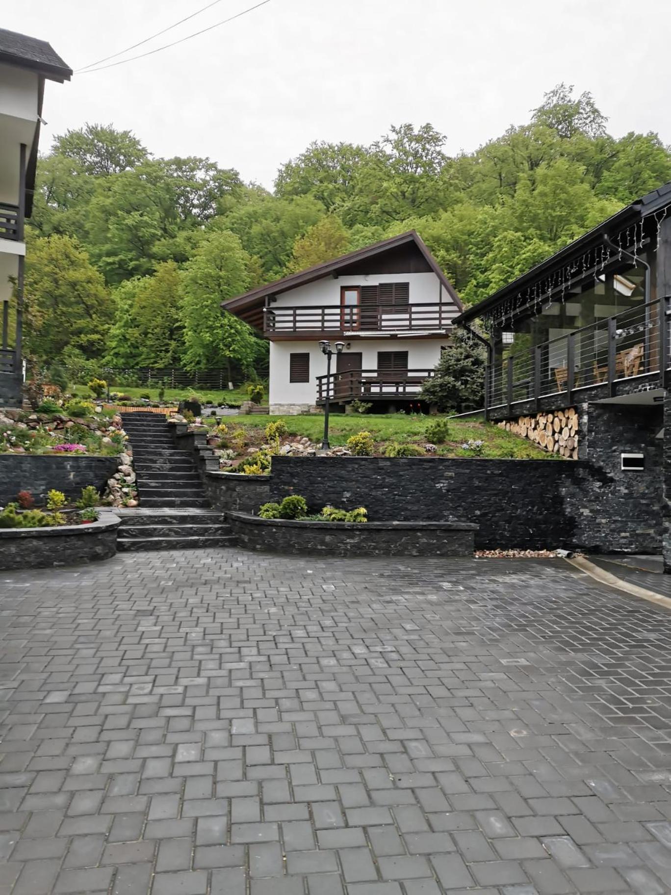 Dragomirna Sunset Hotel Mitocu Dragomirnei ภายนอก รูปภาพ